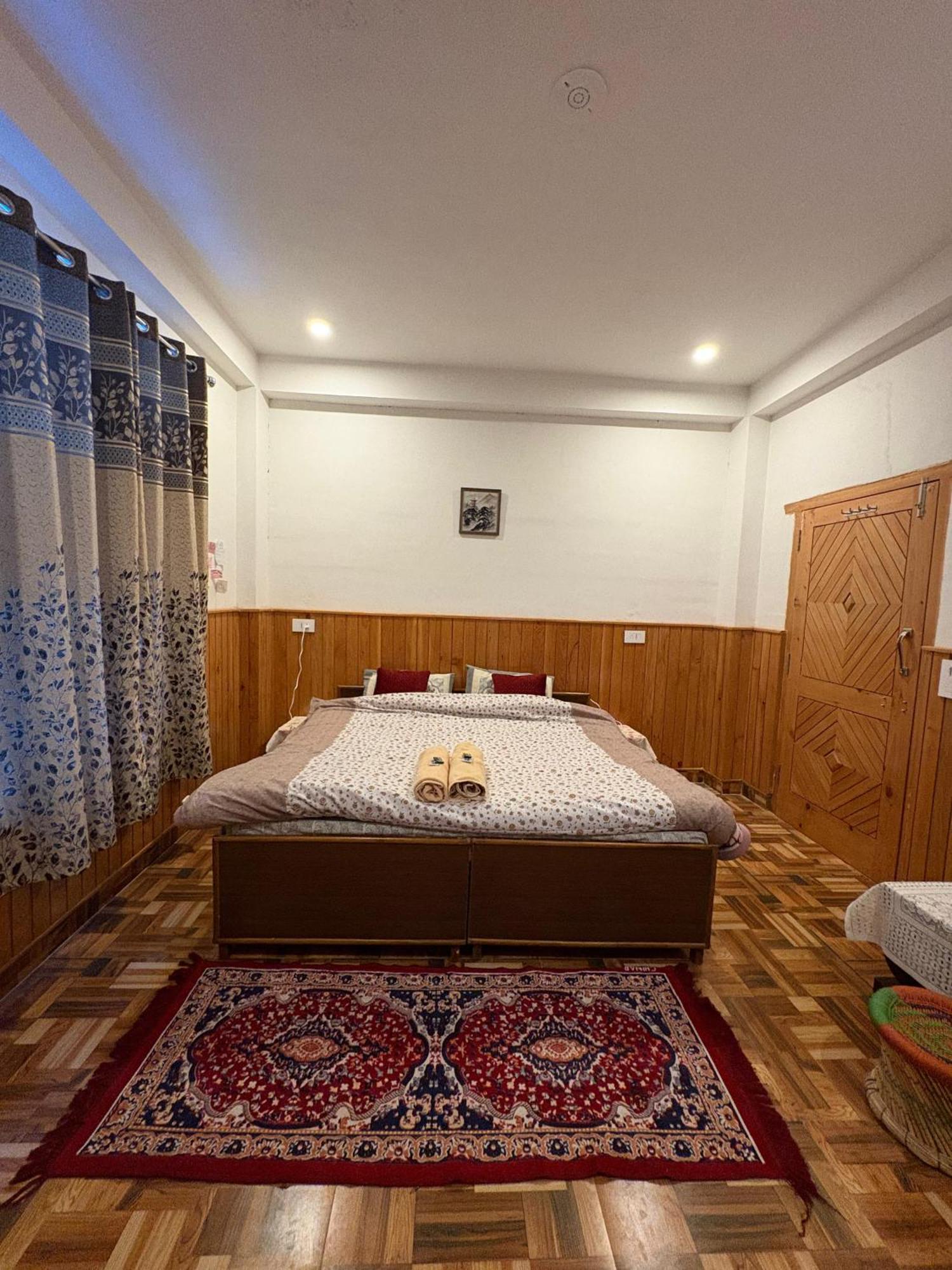 Alpine And Farm stay